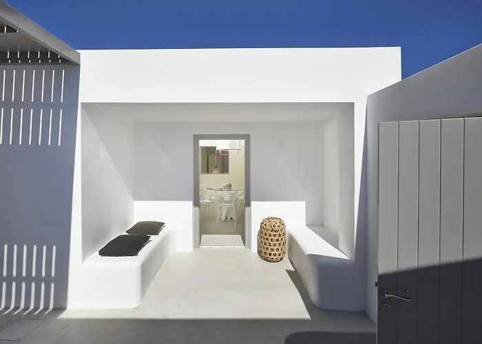 Eolia * Kamari (Santorini)