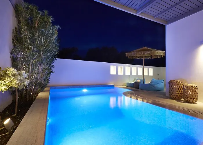 Eolia * Kamari (Santorini)